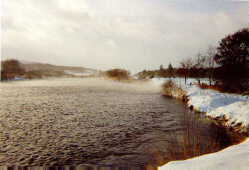 Der River Dee im Winter